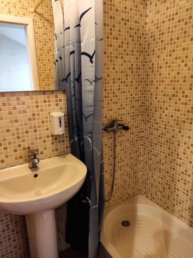 Apartmani Jasmin Novi Sad Buitenkant foto